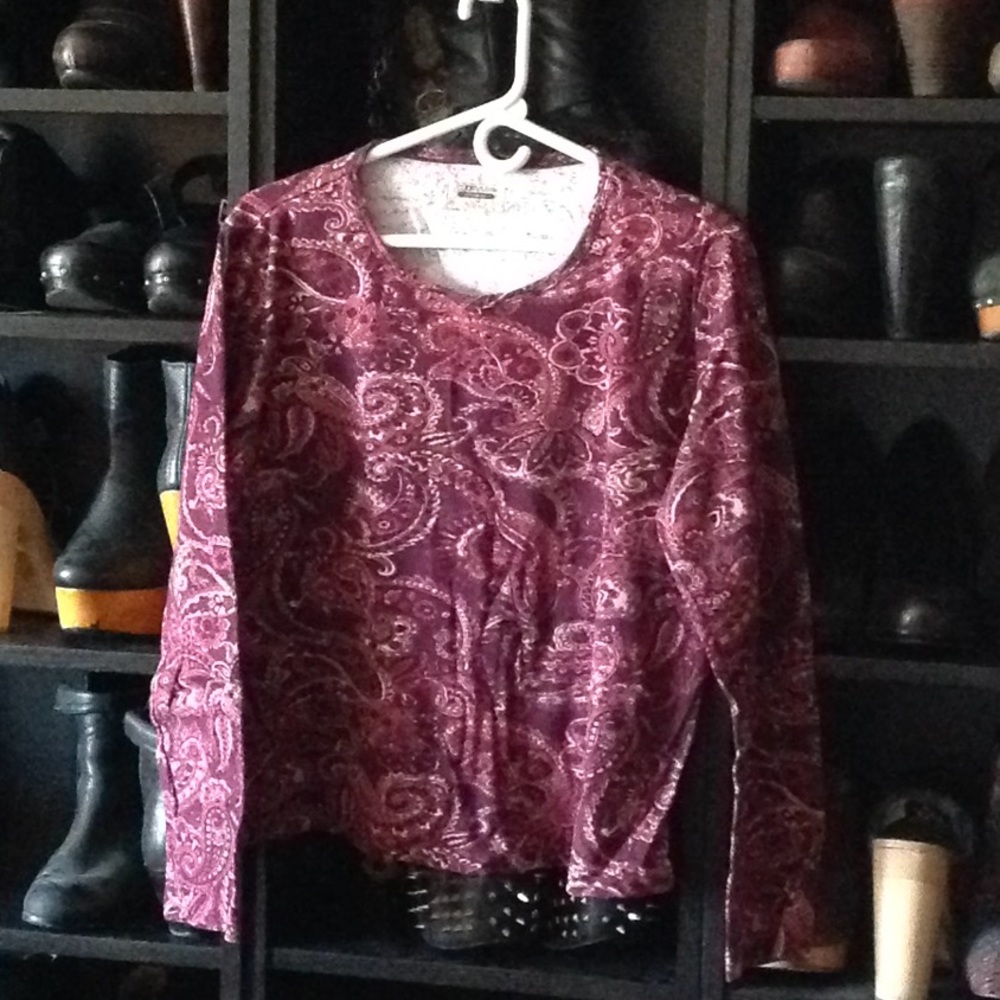 St. John's Bay long-sleeved paisley tee